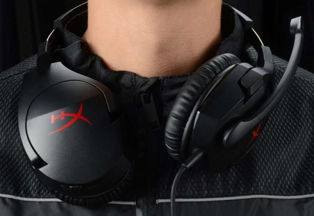 Recenzja HyperX Stinger. Słuchawki zawieszone na szyi