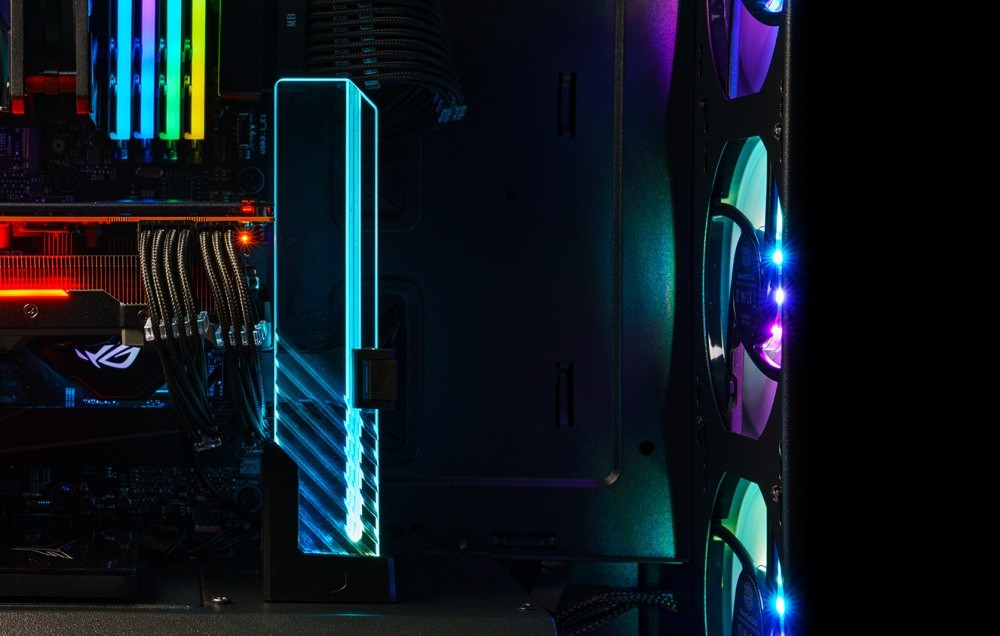 Wspornik GPU Cooler Master w podświetleniem ARGB