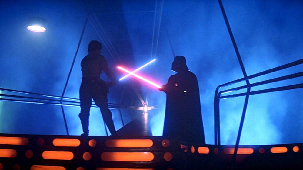 Luke Skywalker vs Darth Vader