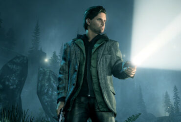 Postać z latarką z gry Alan Wake Remastered