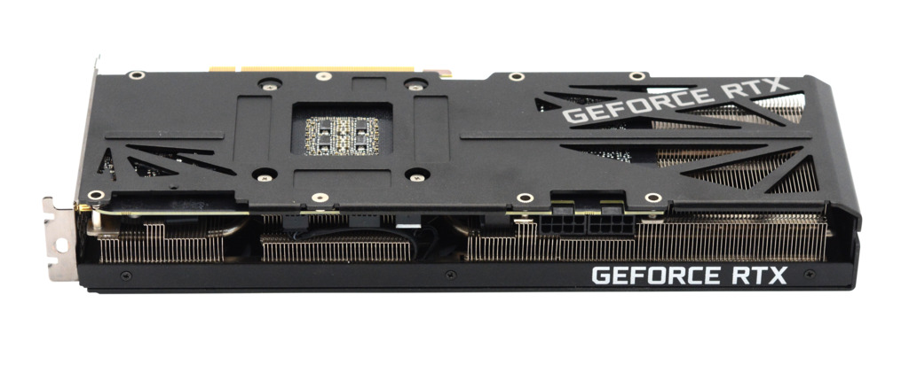 Spód karty graficznej GeForce GTX 3080 od Inno3D