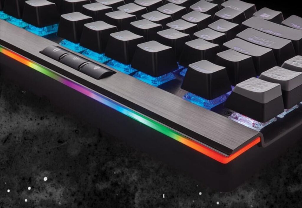 Recenzja klawiatury Corsair K95 RGB Platinum - prezentacja klawiatury