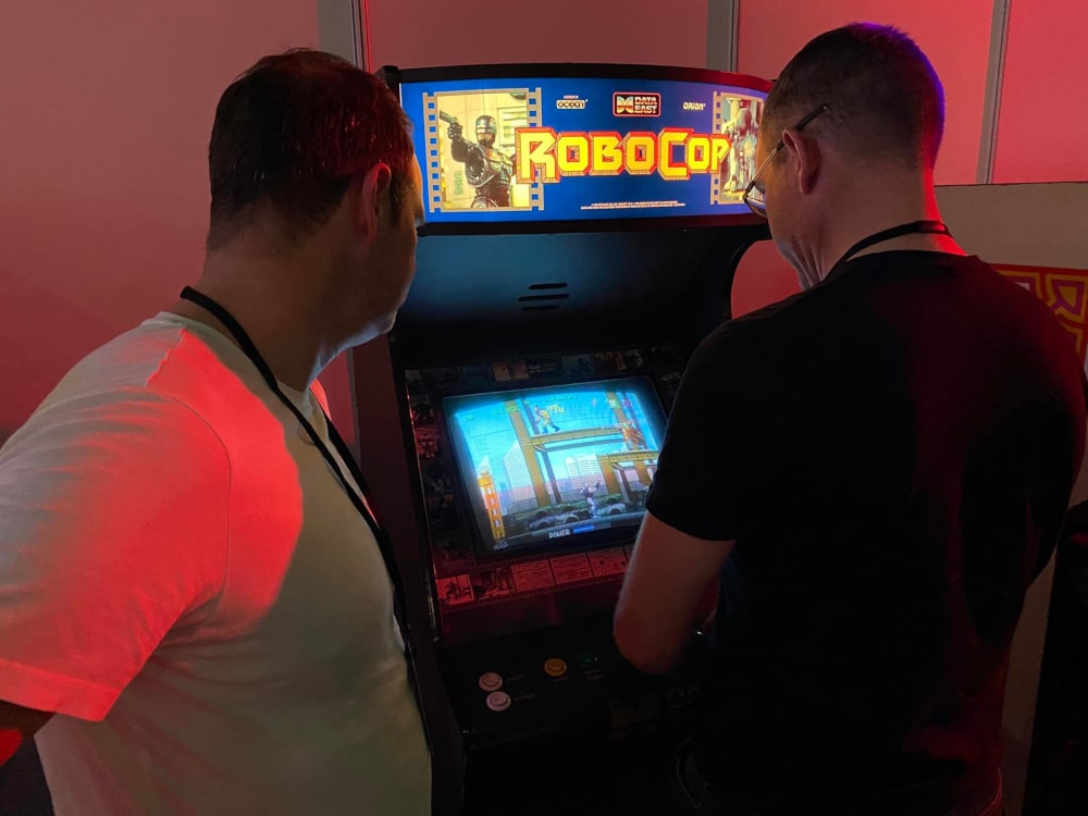 Automat z grą RoboCop