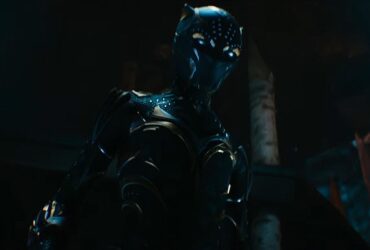 Jedna z bohaterek w kostiumie Czarnej Pantery na zwiastunie Black Panther: Wakanda Forever