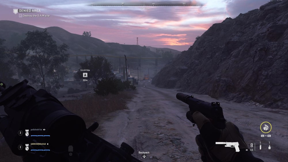 Szybkie przejście na broń boczną w Modern Warfare 2