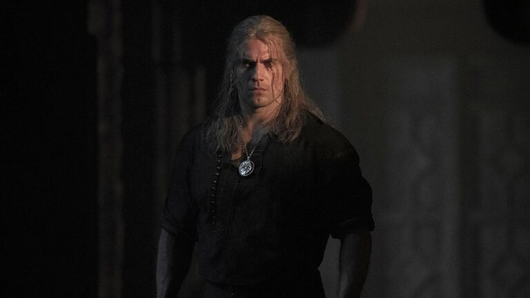Henry Cavill jako Wiedźmin Geralt w ciemności