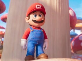 Mario stojący na grzybie w The Super Mario Bros. Movie
