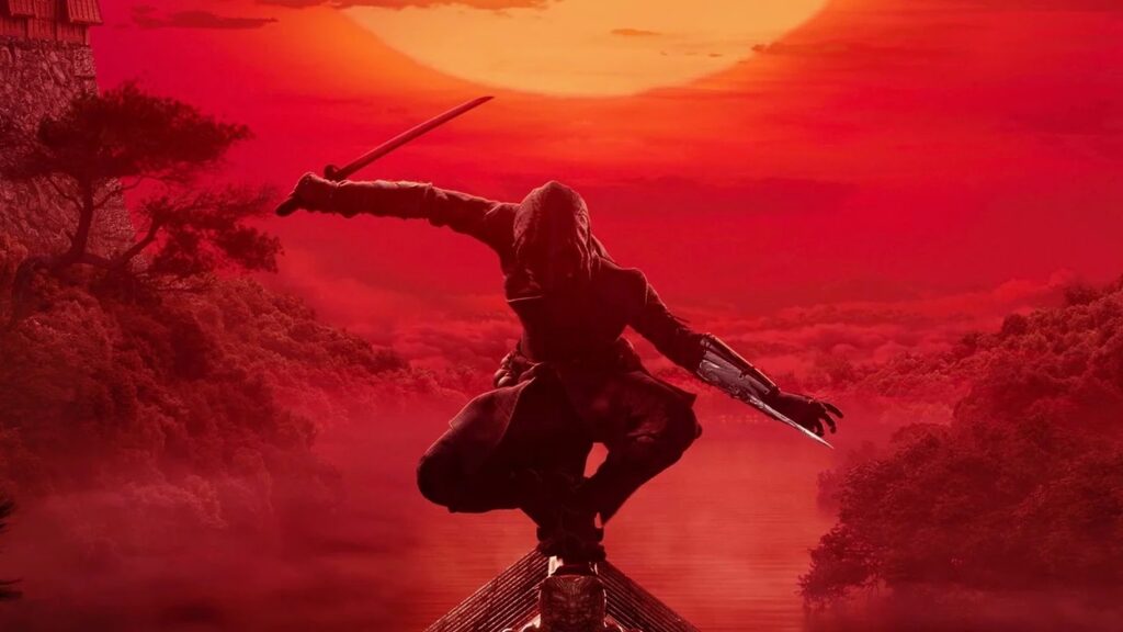 Główna bohaterka Assassin's Creed: Codename Red stojąca z mieczem na dachu