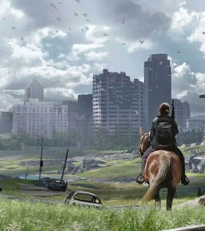 Ellie na koniu przed zarośniętym roślinnością miastem w The Last of Us Part 2