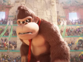 Zdziwiony Donkey Kong na arenie w filmie The Super Mario Bros. Movie