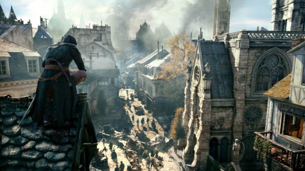 Arno stojący na dachu budynku obok katedry w Assassin's Creed: Unity