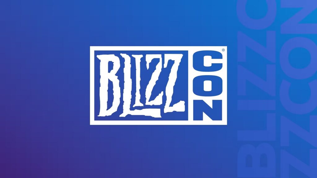 Białe logo BlizzConu na niebieskim tle