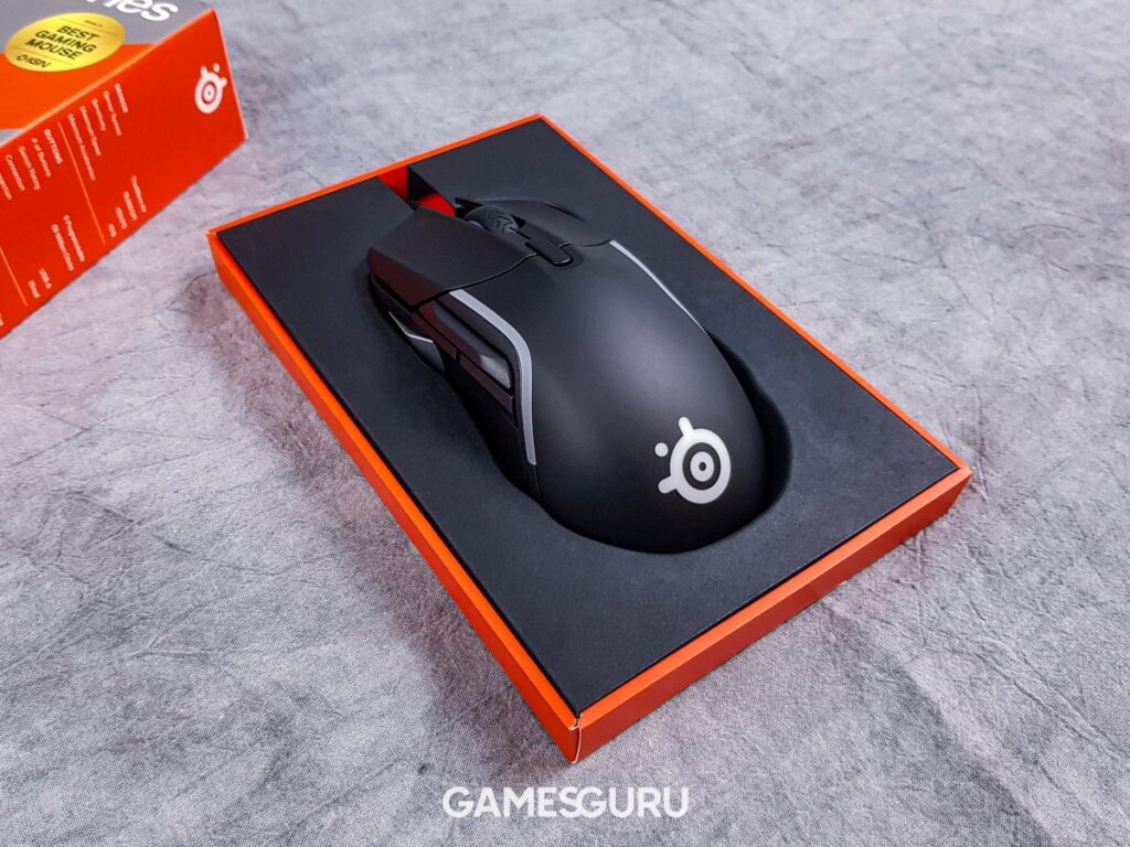 Mysz SteelSeries Rival 5 w opakowaniu