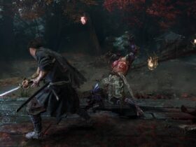 Główny bohater Onimusha: Way of the Sword atakuje przeciwnika mieczem