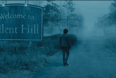 Główny bohater Return to Silent Hill na drodze prowadzącej do miasteczka